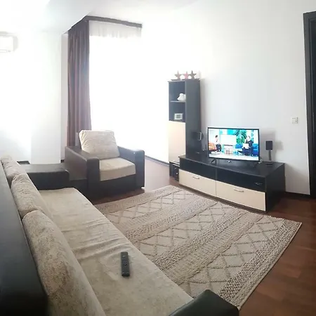 Apartament Flo * 康斯坦察